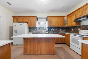 715 Elm St, Fresno, TX 77545 - Photo 9