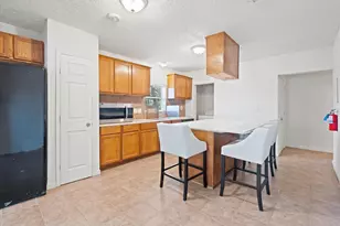 715 Elm St, Fresno, TX 77545 - Photo 17