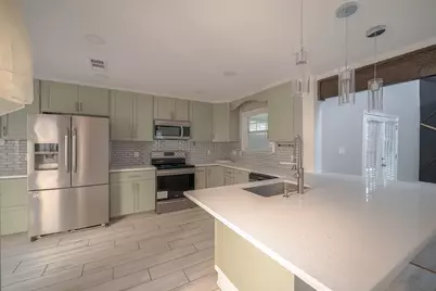 6363 Ivyknoll Drive, Houston, TX 77035 - Photo 7