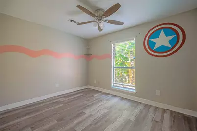 6363 Ivyknoll Drive, Houston, TX 77035 - Photo 17