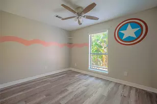 6363 Ivyknoll Dr, Houston, TX 77035 - Photo 17