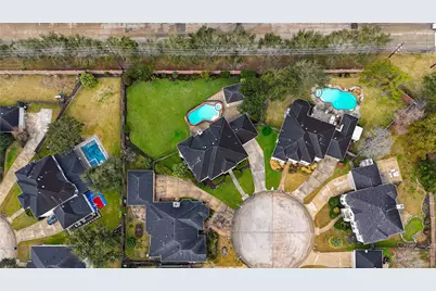 1502 Ashbury Park Lane, Houston, TX 77077 - Photo 43