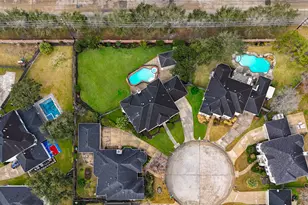 1502 Ashbury Park Ln, Houston, TX 77077 - Photo 43