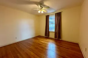 914 1/2 W 21st St, Houston, TX 77008 - Photo 9