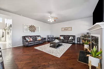 394 Hyland Lane, League City, TX 77573 - Photo 9