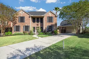 394 Hyland Ln, League City, TX 77573 - Photo 3