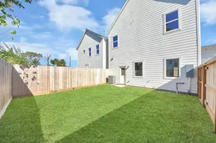 5224 Edgewood St, Houston, TX 77011 - Photo 37