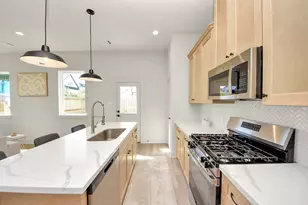 5224 Edgewood St, Houston, TX 77011 - Photo 13