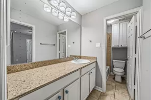 14427 Manorbier Ln, Sugar Land, TX 77498 - Photo 33