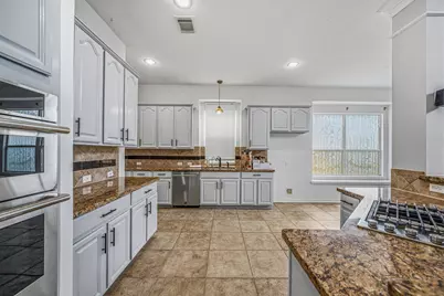 14427 Manorbier Lane, Sugar Land, TX 77498 - Photo 17