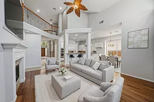 14427 Manorbier Ln, Sugar Land, TX 77498 - Photo 13
