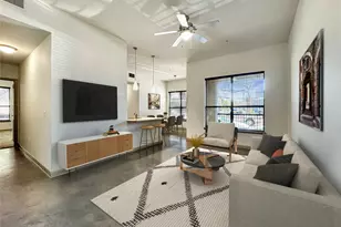 306 McGowen St, Houston, TX 77006 - Photo 1