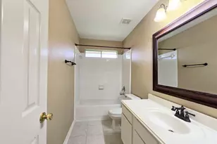 147 W Russet Grove Cir, The Woodlands, TX 77384 - Photo 27