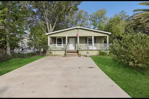 4619 2nd St, Bacliff, TX 77518 - Photo 1