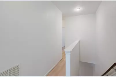 22 Pine Needle, The Woodlands, TX 77382 - Photo 17