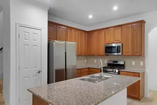 22 Pine Needle, The Woodlands, TX 77382 - Photo 11