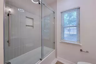 8123 Sunny Ridge Dr, Houston, TX 77095 - Photo 31