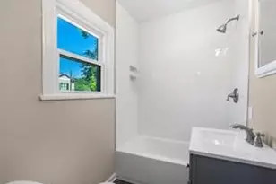 408 W 15th St, Houston, TX 77008 - Photo 5