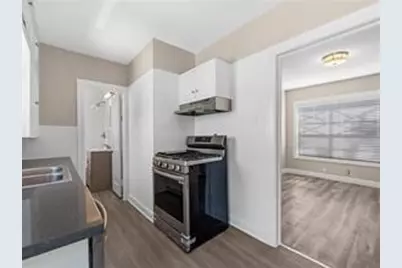 408 W 15th Street, Houston, TX 77008 - Photo 5