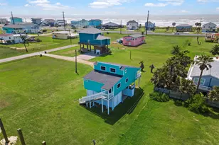 4125 5th St, Galveston, TX 77554 - Photo 3