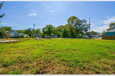 4607 Larkspur Street, Houston, TX 77051 - Photo 15