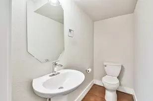 810 Mansfield St, Houston, TX 77091 - Photo 19