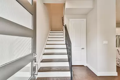 810 Mansfield Street, Houston, TX 77091 - Photo 33