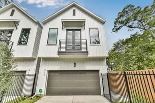 810 Mansfield St, Houston, TX 77091 - Photo 1