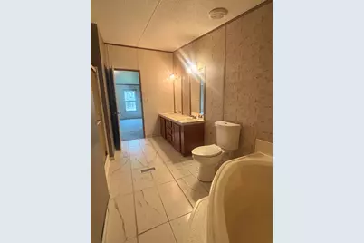 54 Erin Drive, Huntsville, TX 77320 - Photo 9