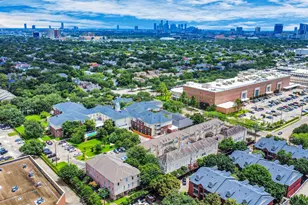 2930 Brompton Square Dr, Houston, TX 77025 - Photo 43