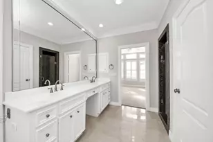 2930 Brompton Square Dr, Houston, TX 77025 - Photo 37