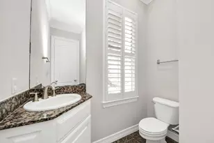 2930 Brompton Square Dr, Houston, TX 77025 - Photo 33