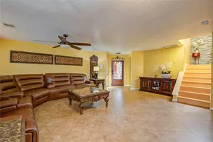 7247 Liberty Mesa Ln, Houston, TX 77049 - Photo 7