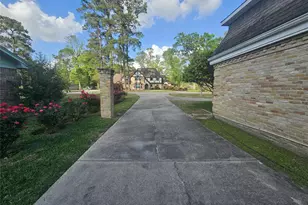 548 River Plantation Dr, Conroe, TX 77302 - Photo 3