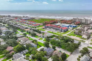 5018 Sherman Blvd, Galveston, TX 77551 - Photo 39