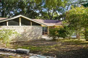 6118 Windy Forest, San Antonio, TX 78239 - Photo 3