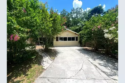 6118 Windy Forest, San Antonio, TX 78239 - Photo 1
