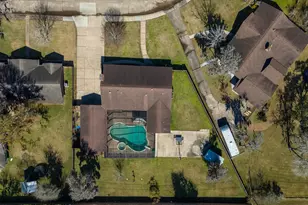 110 Daisy St, Lake Jackson, TX 77566 - Photo 39