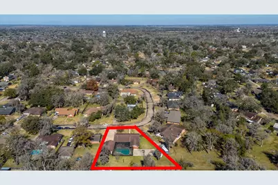 110 Daisy Street, Lake Jackson, TX 77566 - Photo 41