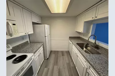 12633 Memorial Drive #24, Houston, TX 77024 - Photo 3