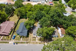 632 University Ave, Huntsville, TX 77320 - Photo 23