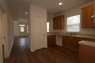 995 Ewing St, Beaumont, TX 77701 - Photo 5