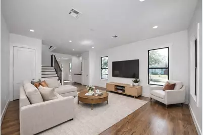 4541 Walker St, Houston, TX 77023 - Photo 1