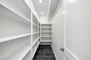 4541 Walker St, Houston, TX 77023 - Photo 11