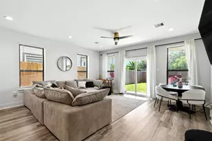 7711 Willow St, Houston, TX 77088 - Photo 5