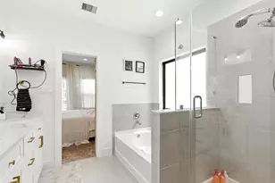 7711 Willow St, Houston, TX 77088 - Photo 13
