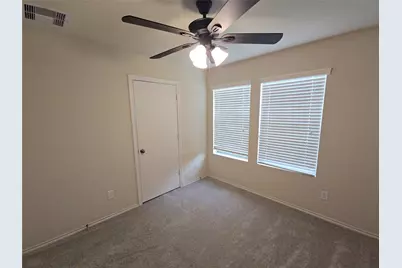 810 Lightningbug Lane, Conroe, TX 77301 - Photo 11