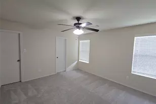 810 Lightningbug Ln, Conroe, TX 77301 - Photo 7