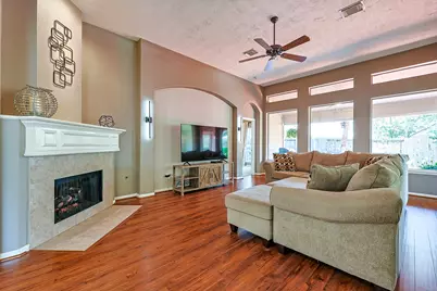 10306 Rudolph Court, Missouri City, TX 77459 - Photo 13
