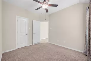 2003 Pine Ledge Rd, Pearland, TX 77089 - Photo 25